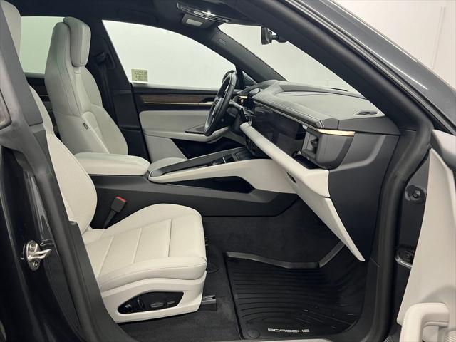 2024 Porsche Macan Electric 4