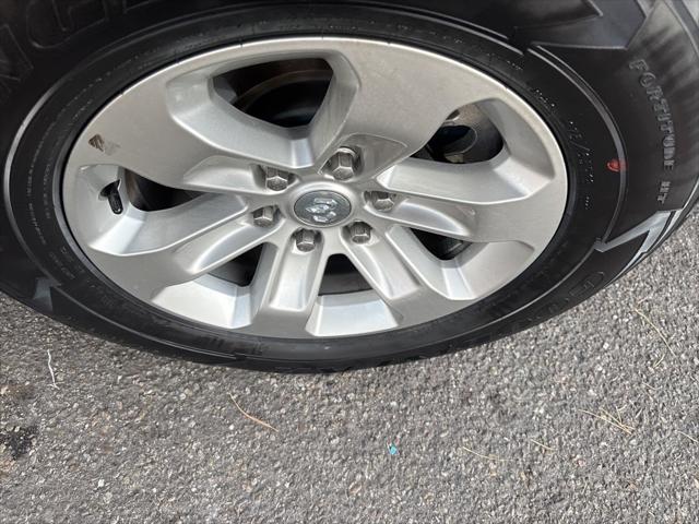 2024 RAM 1500 Laramie Crew Cab 4x4 57 Box 2024 RAM 1500 Laramie Crew Cab 4x4 57 Box