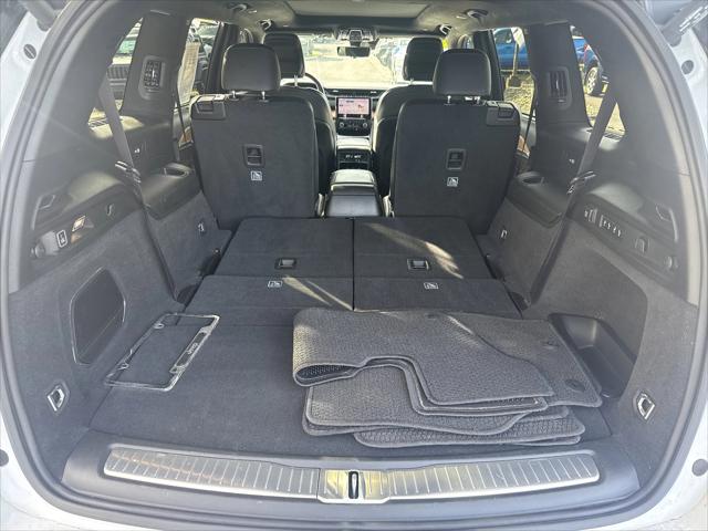 2023 Jeep Grand Cherokee L Summit Reserve 4x4 2023 Jeep Grand Cherokee L Summit Reserve 4x4