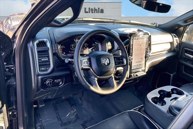 2025 RAM 3500 Laramie Crew Cab 4x4 8 Box