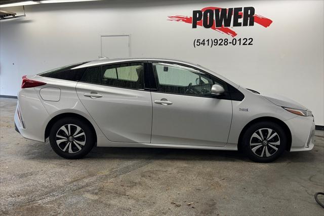 2019 Toyota Prius Prime Plus 2019 Toyota Prius Prime Plus