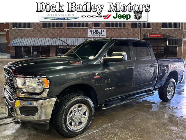 2022 RAM 2500 Tradesman Crew Cab 4x4 64 Box