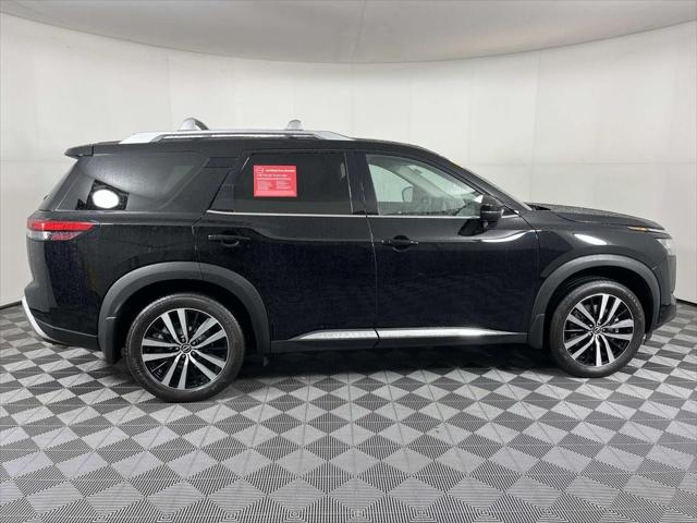 2024 Nissan Pathfinder Platinum FWD