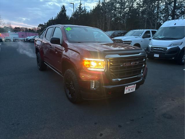 2022 GMC Canyon 4WD Crew Cab Short Box AT4 - Leather