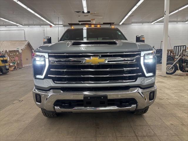 2024 Chevrolet Silverado 2500HD 4WD Crew Cab Standard Bed LTZ