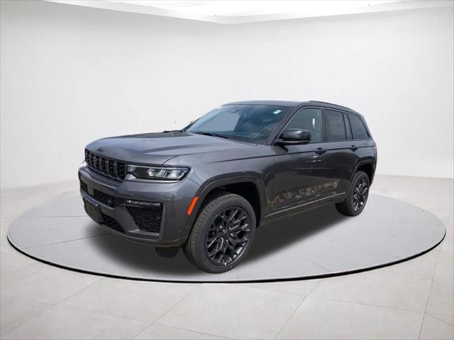2026 Jeep Grand Cherokee GRAND CHEROKEE SUMMIT 4X4