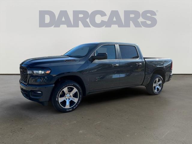 2026 RAM Ram 1500 RAM 1500 EXPRESS CREW CAB 4X2 57 BOX