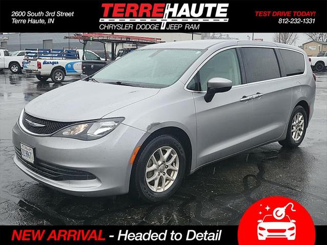 2017 Chrysler Pacifica Touring 2017 Chrysler Pacifica Touring