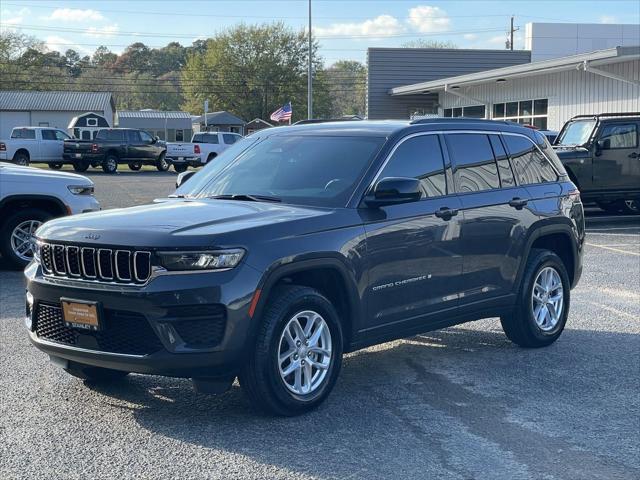 2025 Jeep Grand Cherokee Laredo X 4x2 2025 Jeep Grand Cherokee Laredo X 4x2