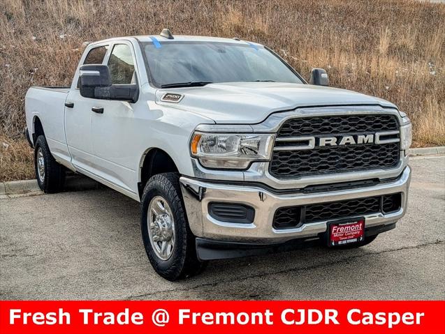 2023 RAM 2500 Tradesman Crew Cab 4x4 8 Box 2023 RAM 2500 Tradesman Crew Cab 4x4 8 Box