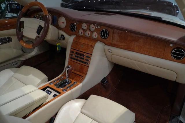 2008 Bentley Azure Base