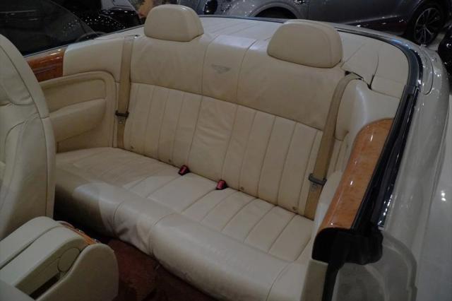 2008 Bentley Azure Base