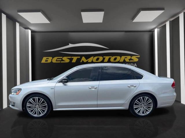 2015 Volkswagen Passat 1.8T Sport