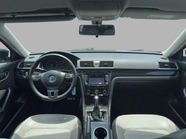 2015 Volkswagen Passat 1.8T Sport