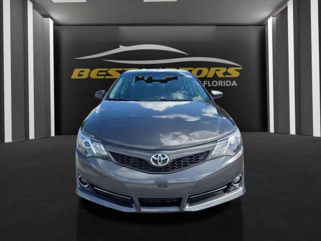 2013 Toyota Camry SE