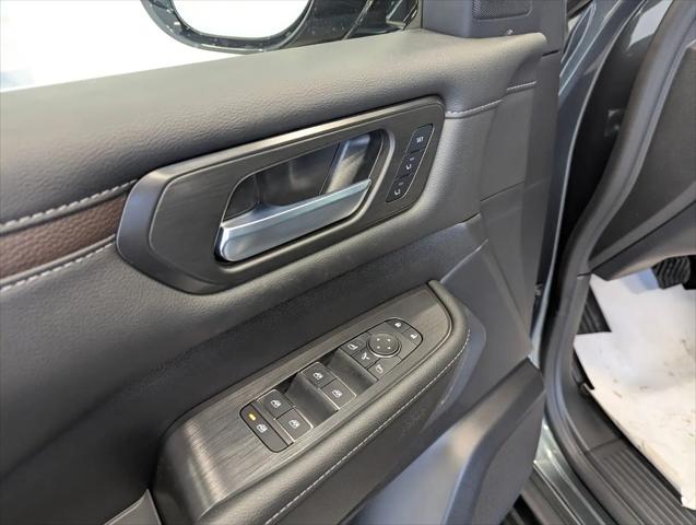 2025 Nissan Armada SL 4WD