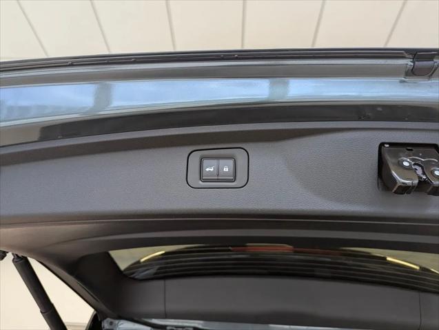 2025 Nissan Armada SL 4WD