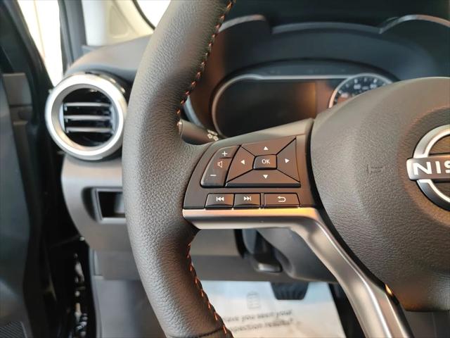 2025 Nissan Versa 1.6 SR