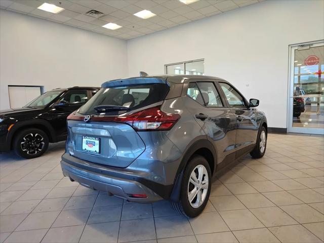 2025 Nissan Kicks S