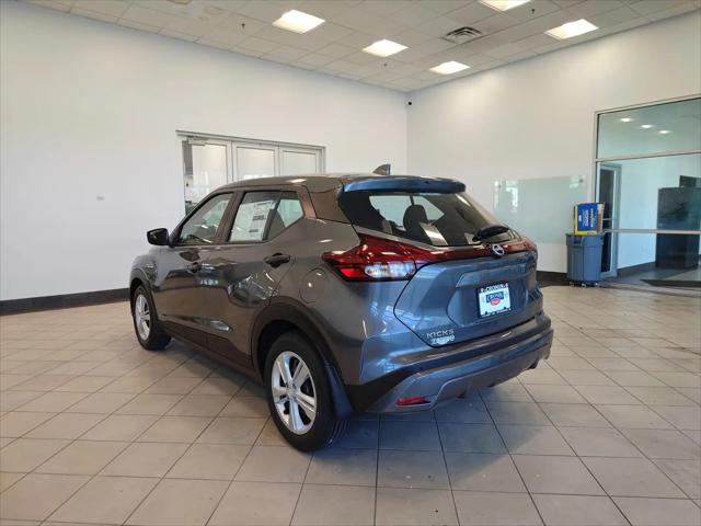 2025 Nissan Kicks S