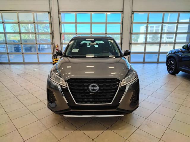 2025 Nissan Kicks S