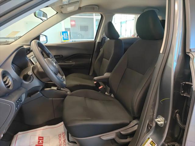 2025 Nissan Kicks S