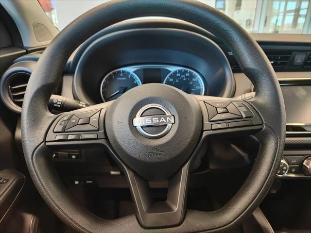 2025 Nissan Kicks S
