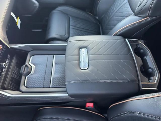 2026 Ram 1500 Tungsten Crew Cab 4x4 5'7" Box