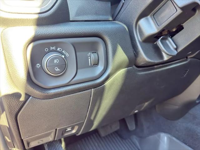 2026 Ram 3500 Tradesman Crew Cab 4x4 8' Box