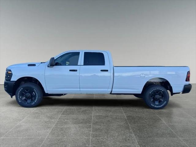 2026 Ram 3500 Tradesman Crew Cab 4x4 8' Box