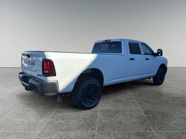 2026 Ram 3500 Tradesman Crew Cab 4x4 8' Box