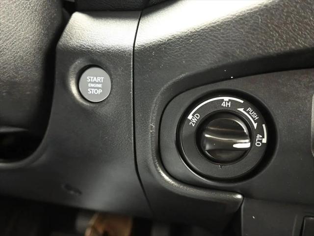 2022 Nissan Frontier Crew Cab PRO-4X 4x4