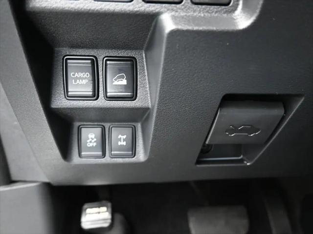 2022 Nissan Frontier Crew Cab PRO-4X 4x4