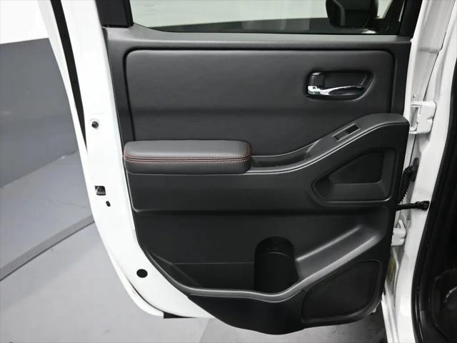 2022 Nissan Frontier Crew Cab PRO-4X 4x4