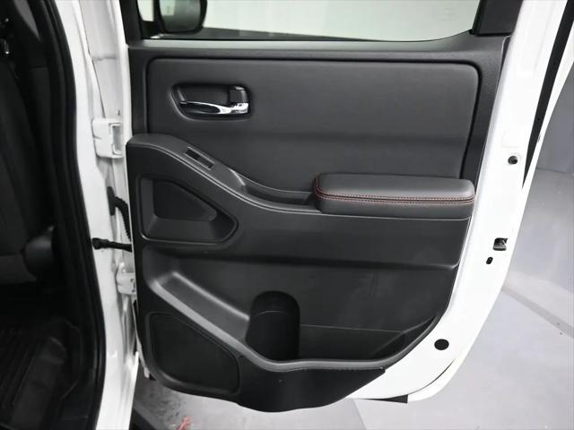 2022 Nissan Frontier Crew Cab PRO-4X 4x4