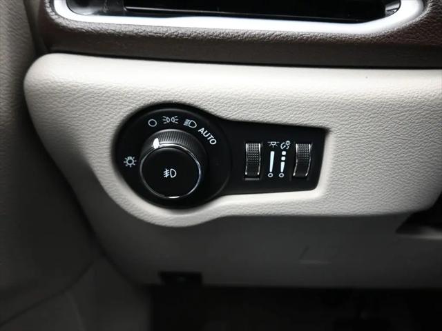2021 Chrysler Pacifica Hybrid Touring L