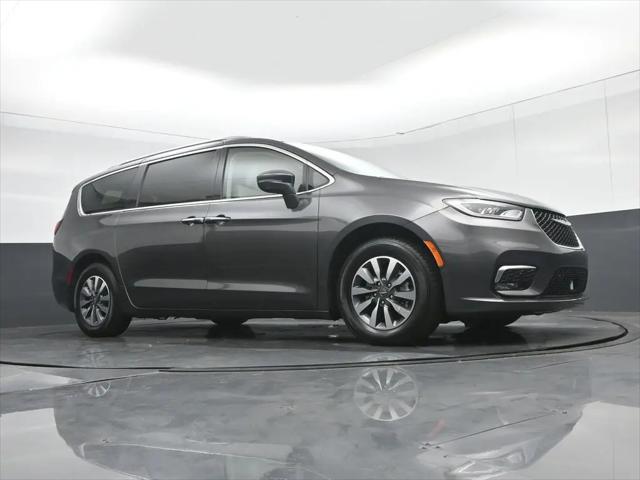 2021 Chrysler Pacifica Hybrid Touring L
