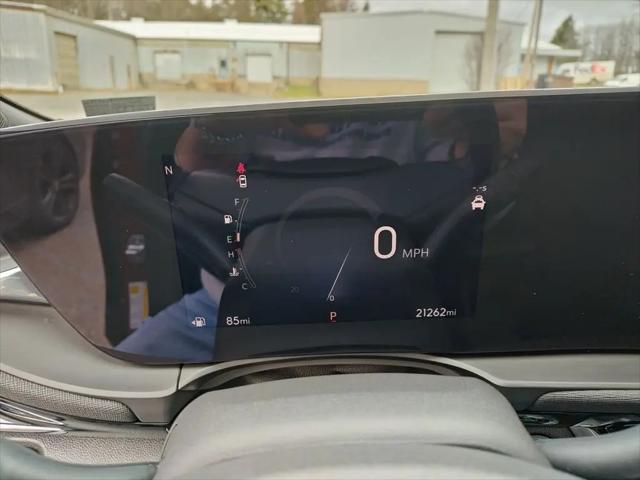 2024 Buick NV Sport Touring FWD