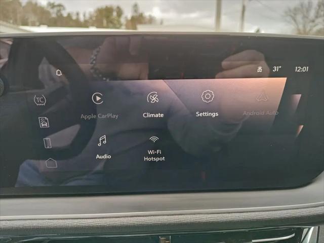 2024 Buick NV Sport Touring FWD