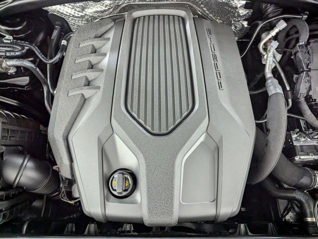 2025 Porsche Macan Unknown