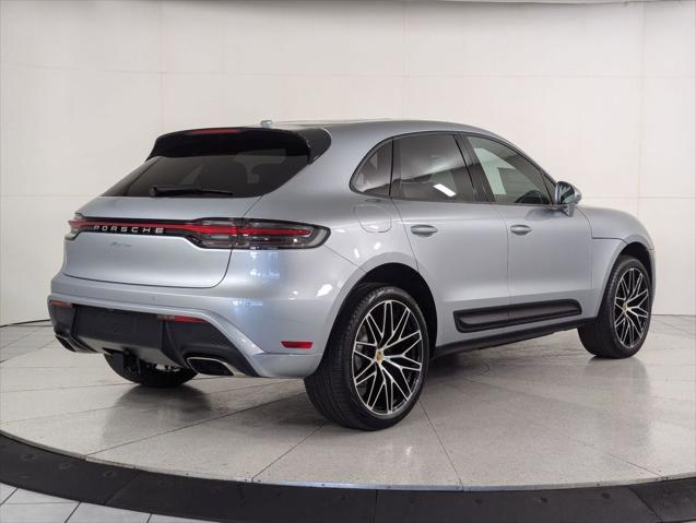 2026 Porsche Macan Unknown