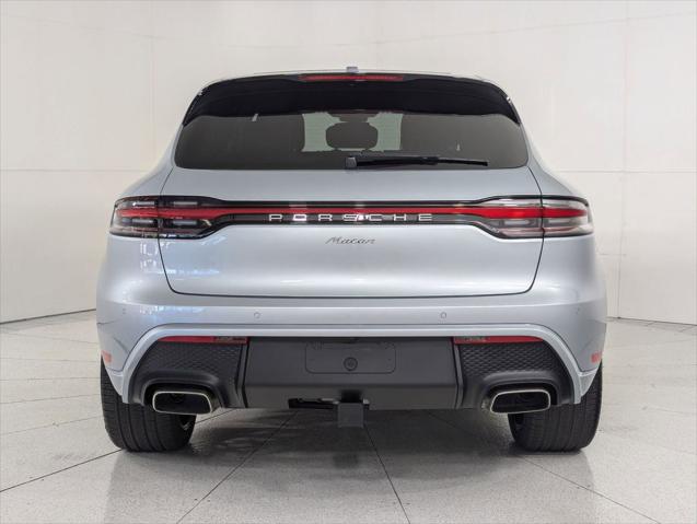 2026 Porsche Macan Unknown