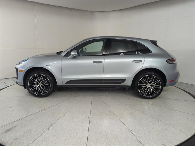 2026 Porsche Macan Unknown