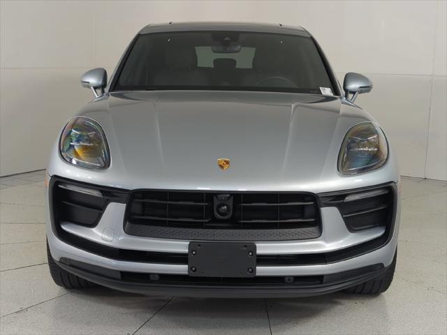 2026 Porsche Macan Unknown