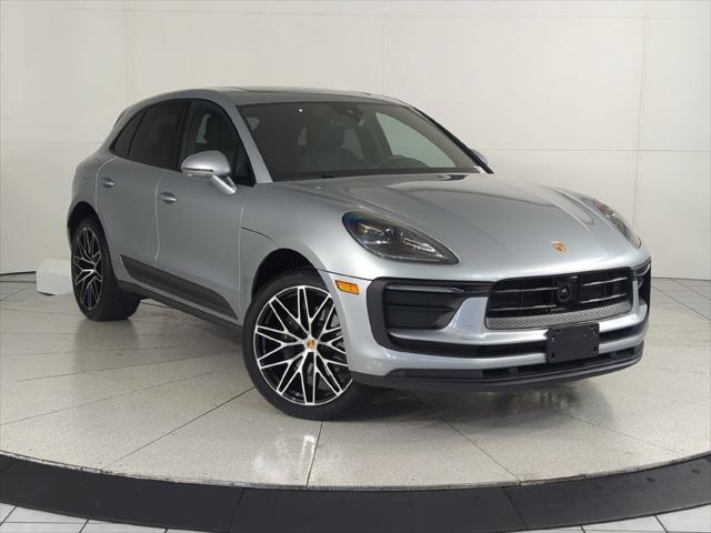 2026 Porsche Macan Unknown
