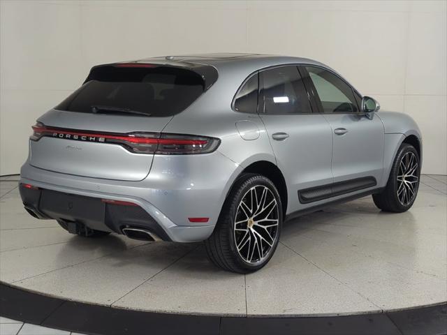 2026 Porsche Macan Unknown