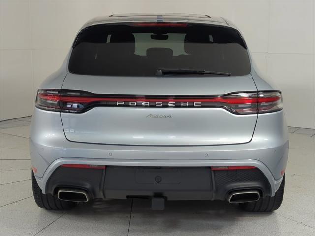 2026 Porsche Macan Unknown