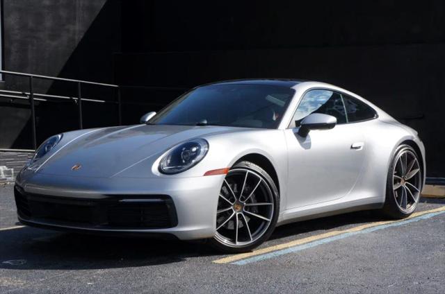 2022 Porsche 911 Carrera 4