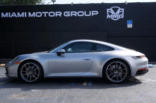 2022 Porsche 911 Carrera 4