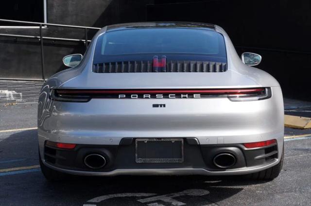 2022 Porsche 911 Carrera 4